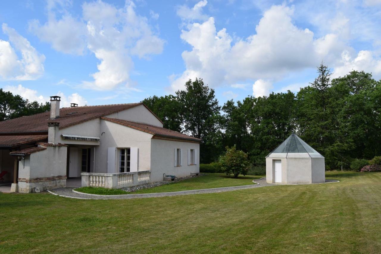 Le Cheminard Bed & Breakfast Feugarolles ภายนอก รูปภาพ